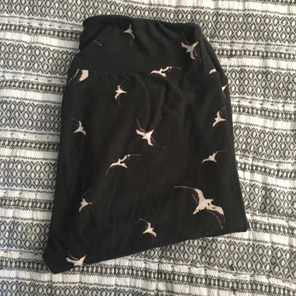 LuLaRoe OS SEAGULLS leggings - unicorn print 🦄 - Picture 1 of 1